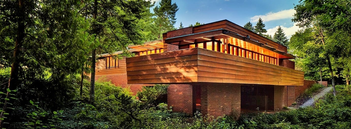 Affleck House from Frank Lloyd representing American Architecture