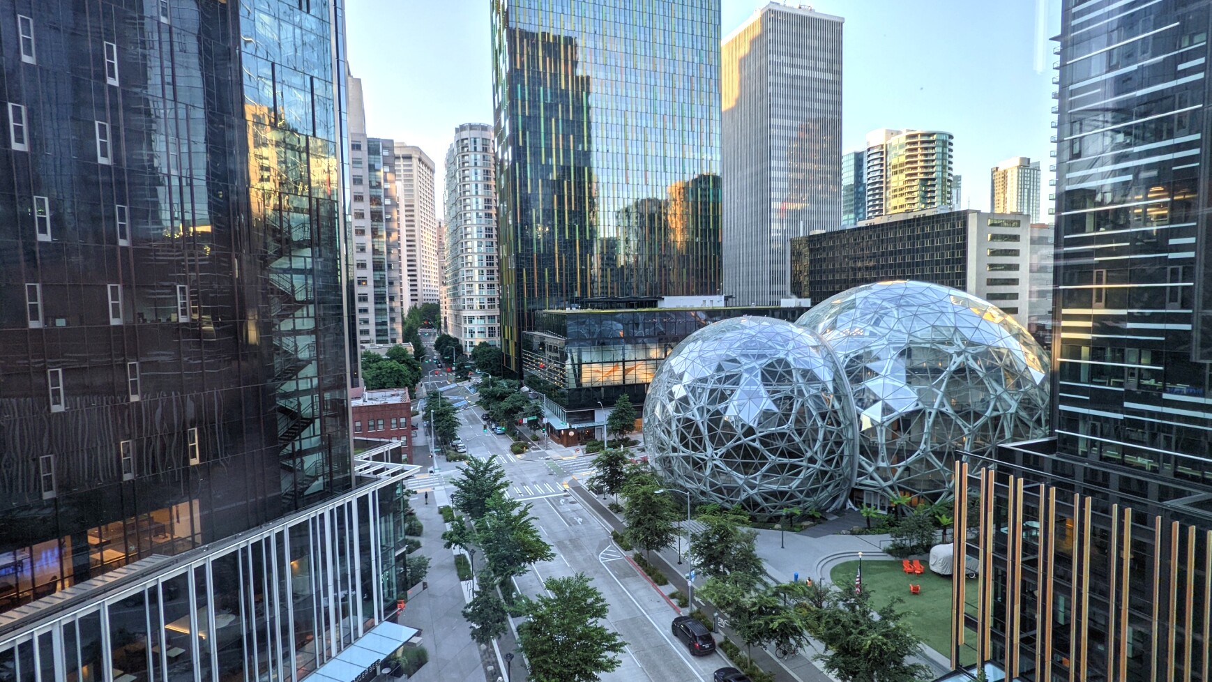 Amazon Spheres Biophilic Design
